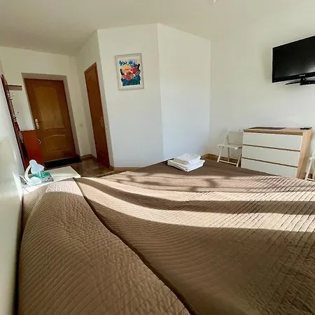 House 3*